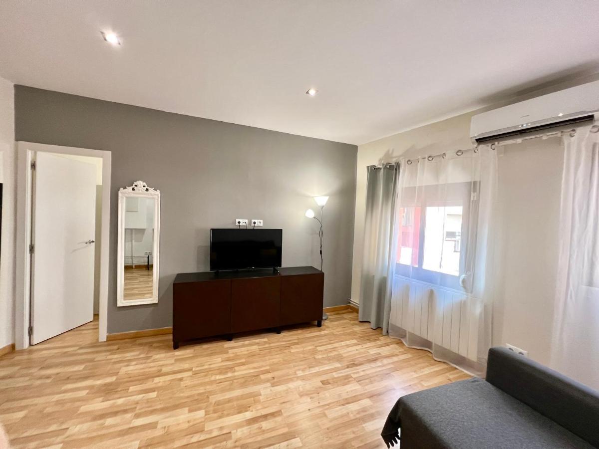 Comfortable Renovated Flat, Wifi! Badalona Kültér fotó