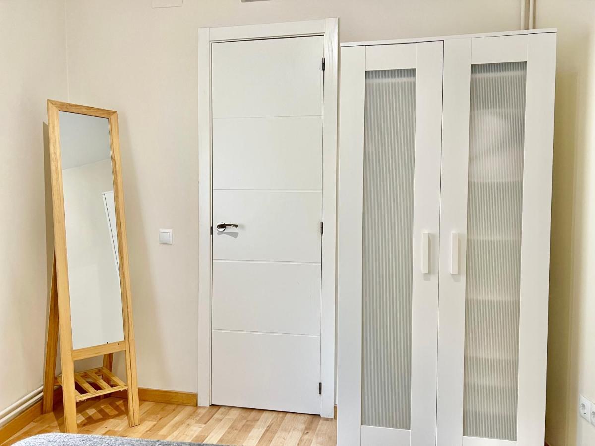 Comfortable Renovated Flat, Wifi! Badalona Kültér fotó